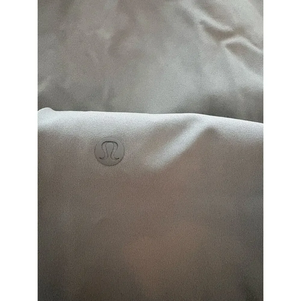 Lululemon on The Fly Pant Size 4 - Picture 7 of 7